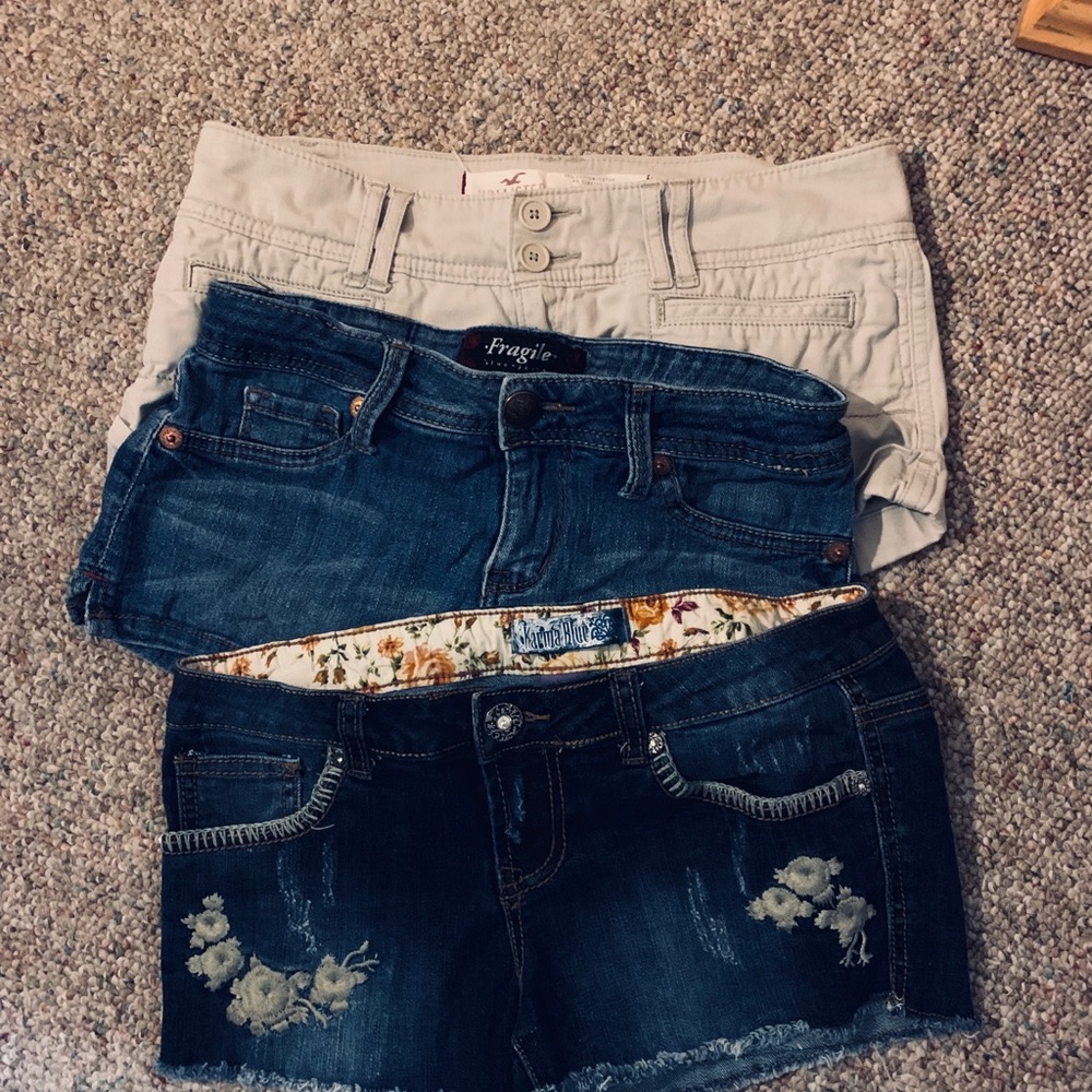 3 pairs of shorts